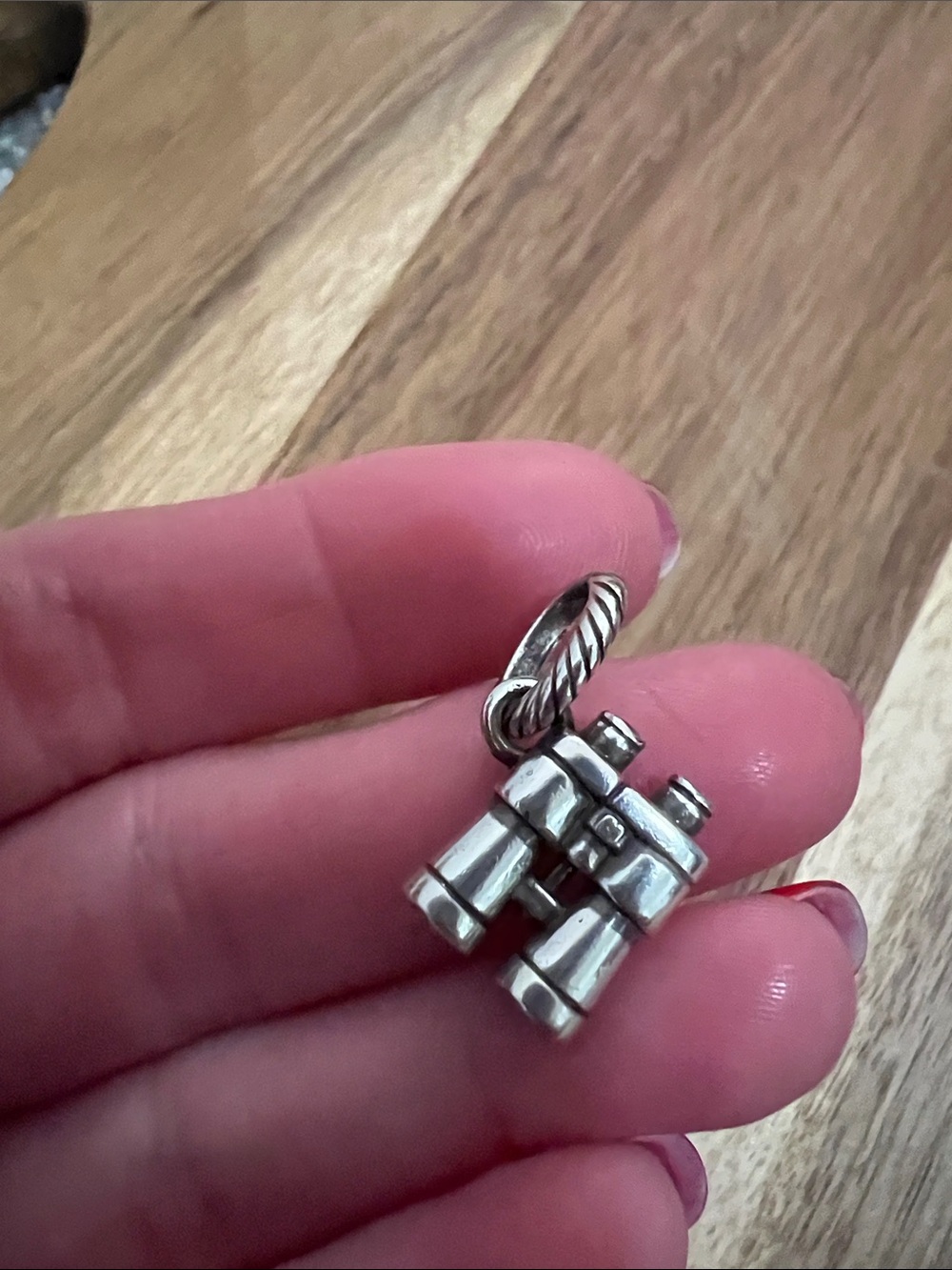 Silver Binoculars Charm Pendant - Picture 4 of 8